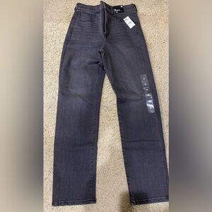 Express Ladies Black Wash Slim Super High Rise Jeans NWT Size 0R